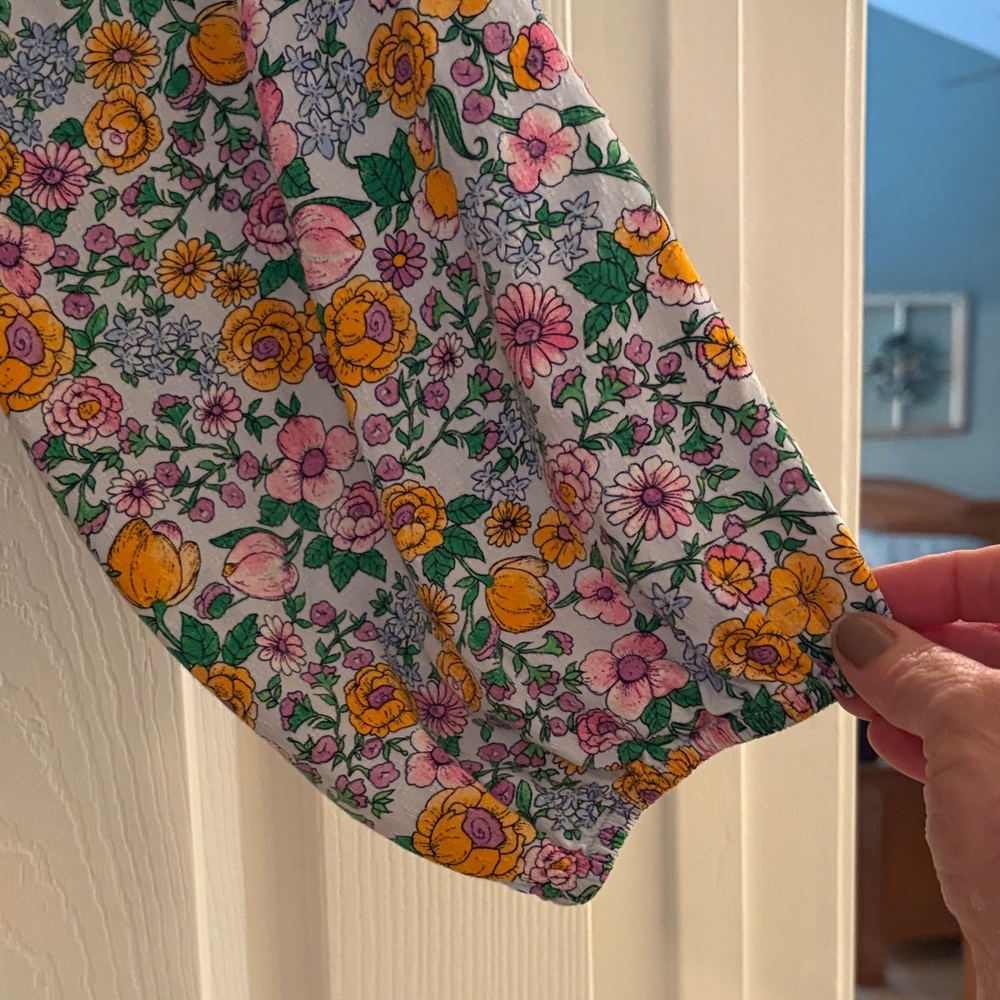 Crown & Ivy Multicolor Floral Blouse - Picture 3 of 5